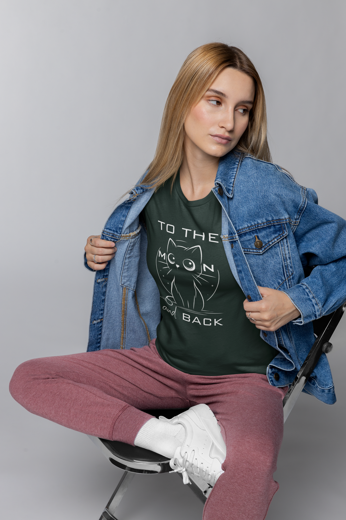 To the Moon and Back – Cute Cat Love Quote T-Shirt