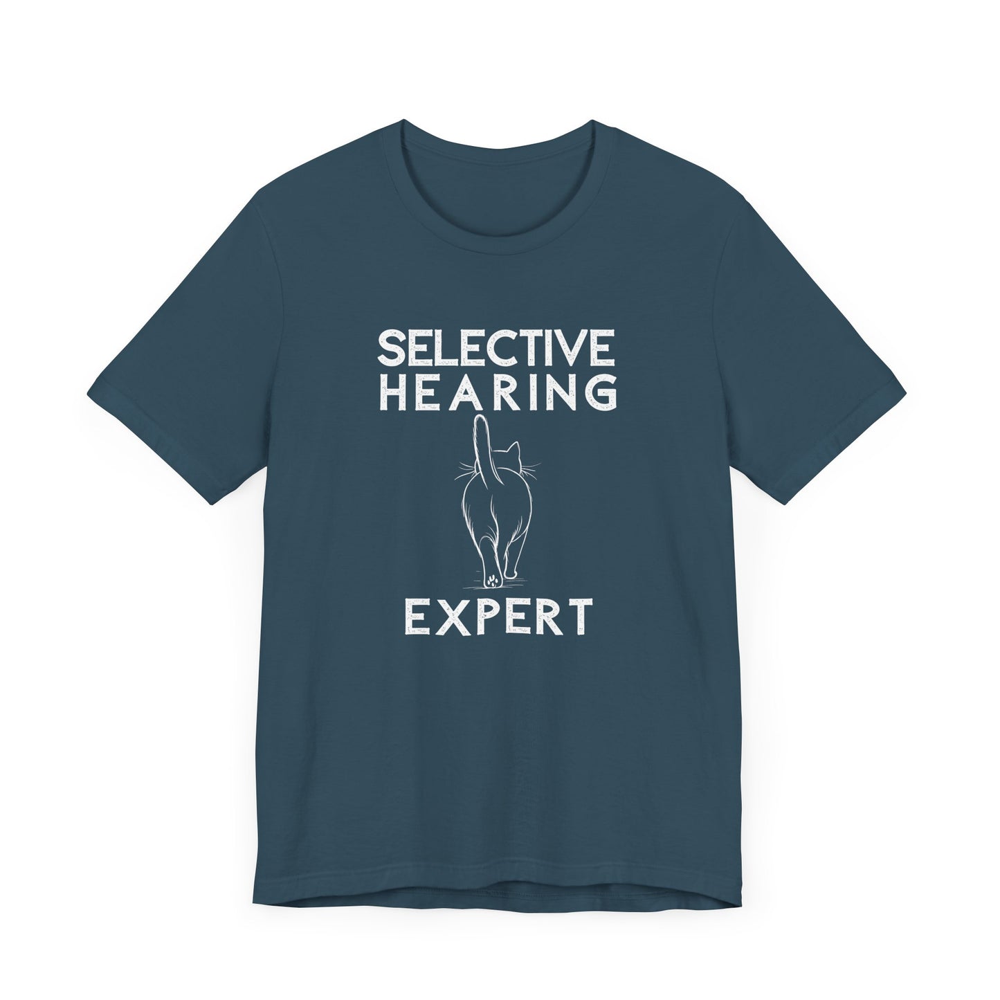 Funny cat t-shirt with “Selective Hearing Expert” text – Unisex tee for cat lovers and pet owners