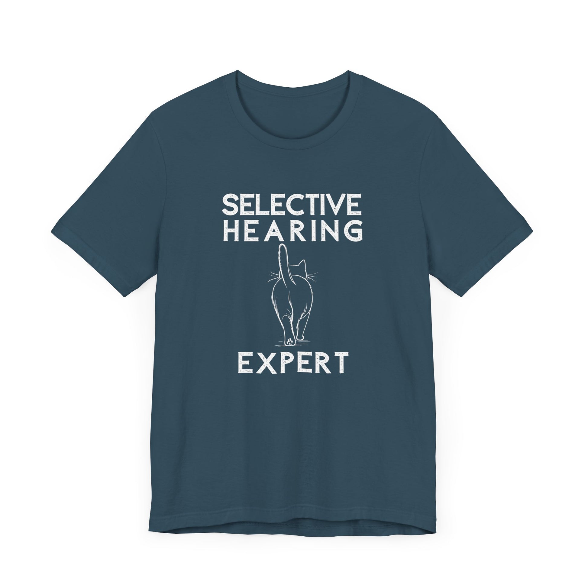 Funny cat t-shirt with “Selective Hearing Expert” text – Unisex tee for cat lovers and pet owners